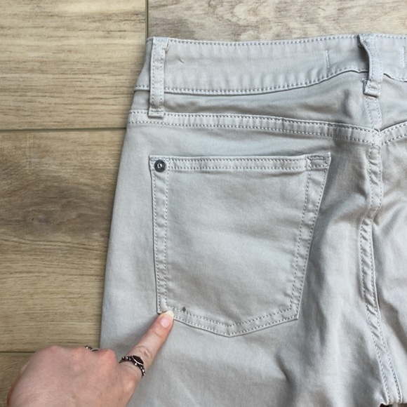 DL1961 | Margaux | Mid Rise Skinny - Picture 9 of 14